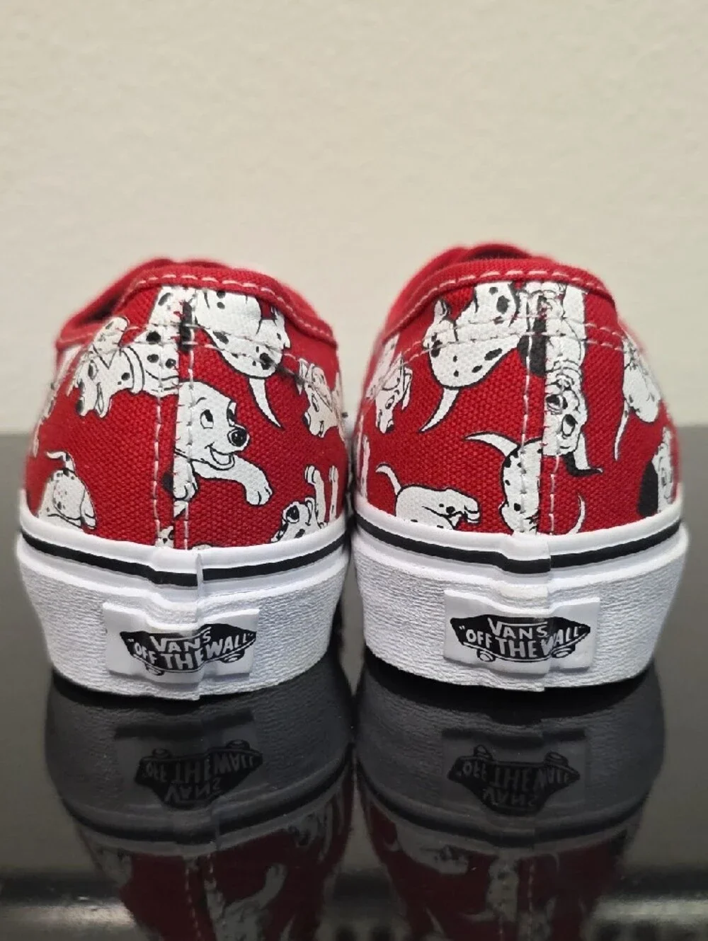 Vans Era Disney 101 Dalmatians Red Men 5.0 Women 6.5 New